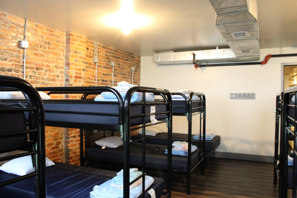 Hostelconferenceroombunks2